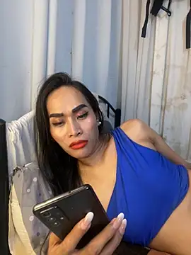 RomanticPearlTS online show from 11.13.25