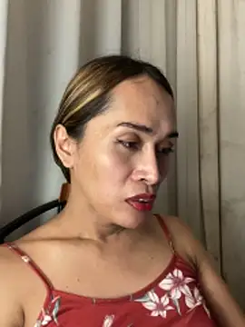 Snapshot of RomanticPearlTS chatting on 02.27.26 RomanticPearlTS online show from 02.27.26