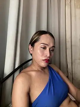 Snapshot of RomanticPearlTS chatting on 03.02.26 RomanticPearlTS online show from 03.02.26