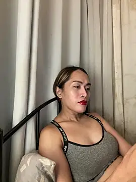 Snapshot of RomanticPearlTS chatting on 03.08.26 RomanticPearlTS online show from 03.08.26