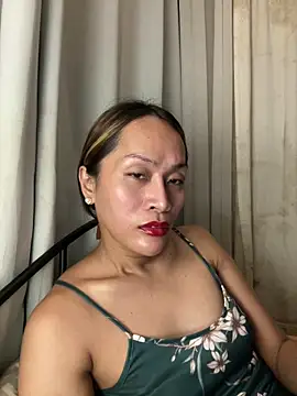 Snapshot of RomanticPearlTS chatting on 03.12.26 RomanticPearlTS online show from 03.12.26