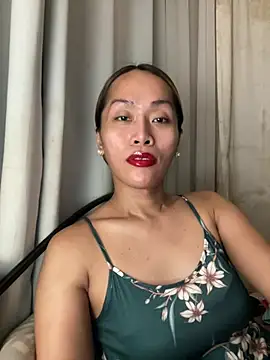 Snapshot of RomanticPearlTS chatting on 03.13.26 RomanticPearlTS online show from 03.13.26