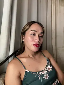 Snapshot of RomanticPearlTS chatting on 03.14.26 RomanticPearlTS online show from 03.14.26