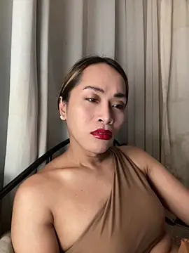 Snapshot of RomanticPearlTS chatting on 03.16.26 RomanticPearlTS online show from 03.16.26