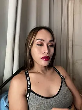 Snapshot of RomanticPearlTS chatting on 03.26.26 RomanticPearlTS online show from 03.26.26