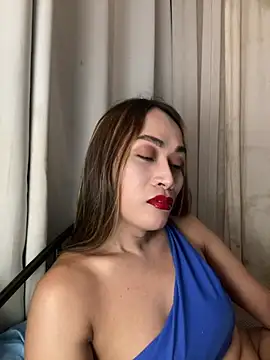 Snapshot of RomanticPearlTS chatting on 03.31.26 RomanticPearlTS online show from 03.31.26