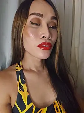 RomanticPearlTS online show from 05.25.26