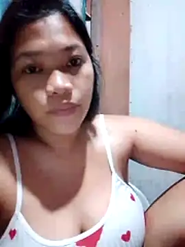 Snapshot of sun_kiss_soul chatting on 11.19.25 sun kiss soul online show from 11.19.25