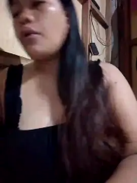 Snapshot of sun_kiss_soul chatting on 02.16.26 sun kiss soul online show from 02.16.26