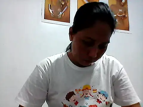 Snapshot of nhayasquirt chatting on 09.13.25 nhayasquirt online show from 09.13.25