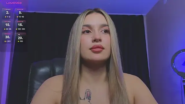 RoxyChill online show from 11.09.25