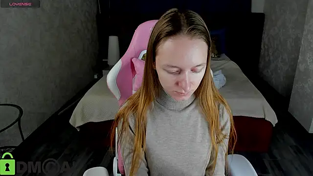 Mia E1fie online show from 01.07.26