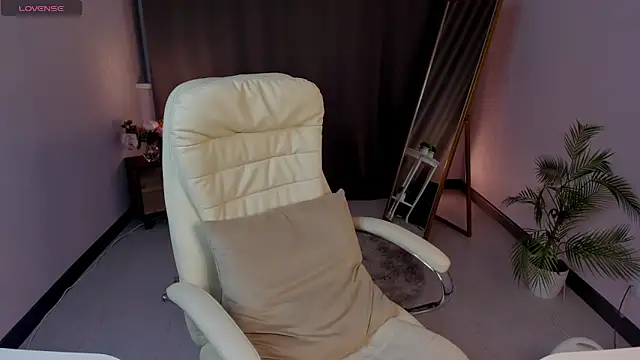 cute luucy online show from 03.03.26