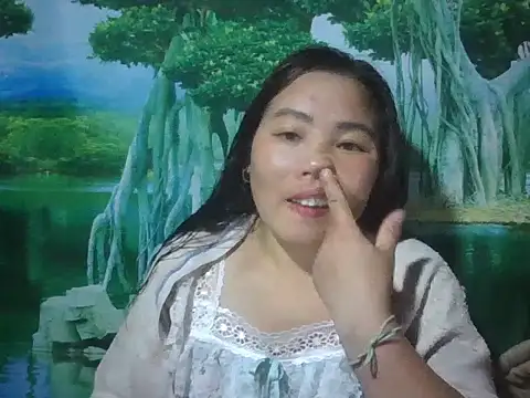 PhamPhung online show from 09.12.25