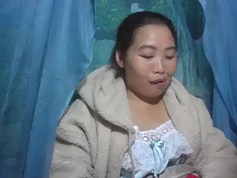 PhamPhung online show from 09.25.25