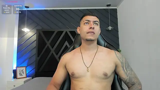 marco garciia  online show from 12.17.25