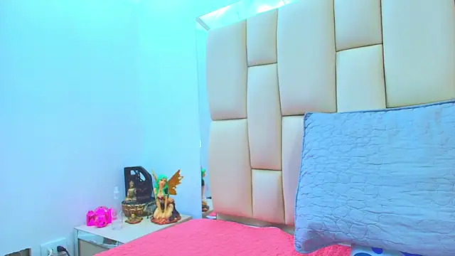 Snapshot of sweet_amye chatting on 10.21.25 sweet amye online show from 10.21.25