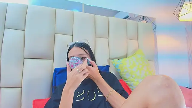 sweet amye online show from 01.10.26