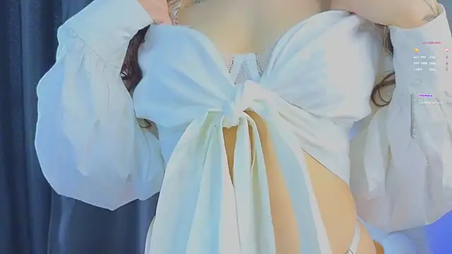 Snapshot of VirginiaHouston chatting on 10.07.25 VirginiaHouston online show from 10.07.25