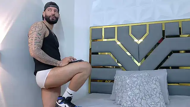 yorbymaxx online show from 10.24.25