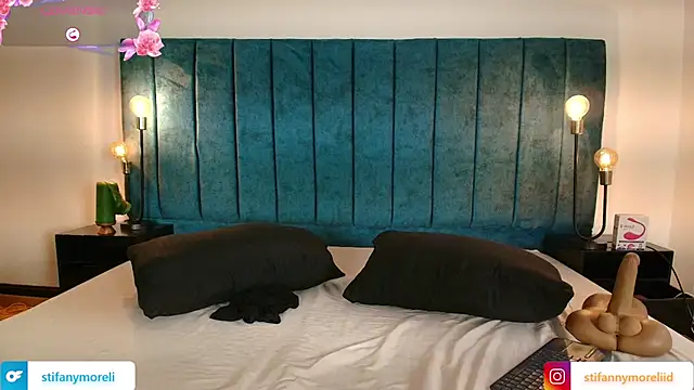 Stifanny Moreli online show from 02.16.26