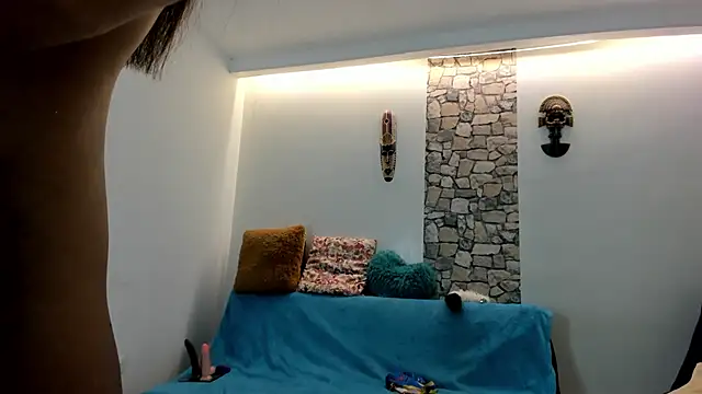 PIINK 2025 online show from 11.27.25