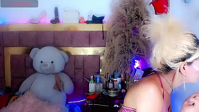 ravenous charmer online show from 03.09.26