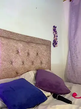 kendra smiitch online show from 02.25.26