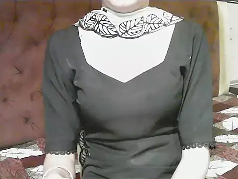 Snapshot of elize__ chatting on 01.17.26 elize online show from 01.17.26