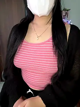 Snapshot of Donna11 chatting on 11.02.25 Donna11 online show from 11.02.25