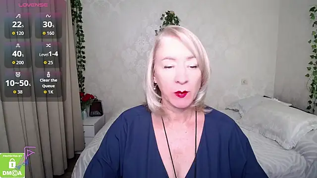 hunters woman online show from 09.10.25