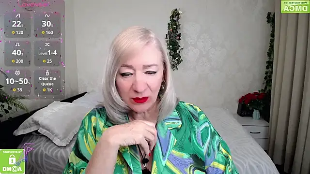 hunters woman online show from 04.08.26