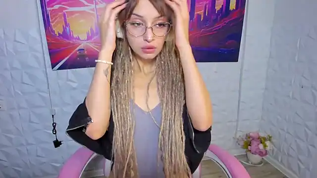 Snapshot of Ameli_Shell chatting on 10.04.25 Ameli Shell online show from 10.04.25