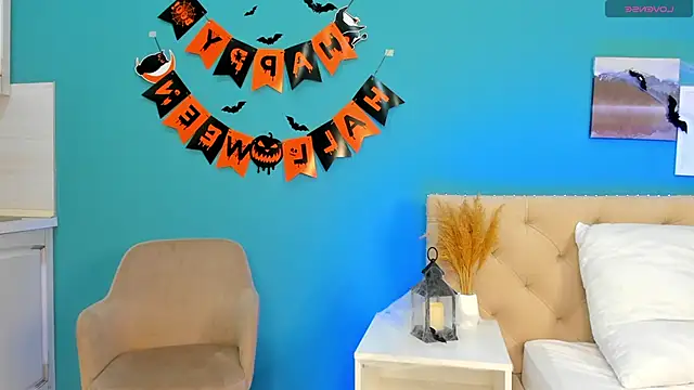 Snapshot of Ameli_Shell chatting on 10.28.25 Ameli Shell online show from 10.28.25