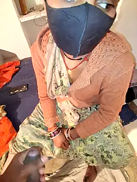 Snapshot of RAYI_Queen_3 chatting on 02.09.26 RAYI Queen 3 online show from 02.09.26