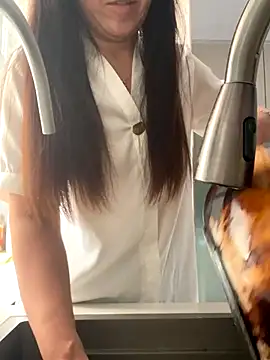 Snapshot of xiaomei-11 chatting on 10.01.25 xiaomei-11 online show from 10.01.25