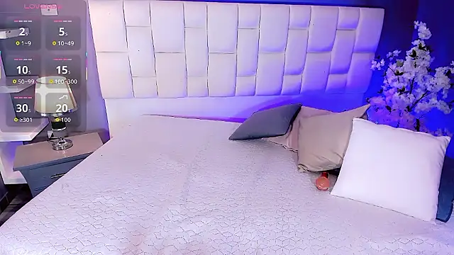 HottSalomee online show from 03.02.26