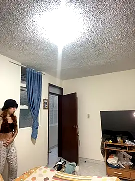 Sallem Pink online show from 09.09.25