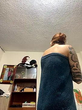 Sallem Pink online show from 10.13.25