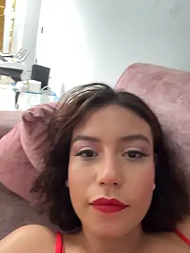 Snapshot of TamaraMera chatting on 07.18.26 TamaraMera online show from 07.18.26