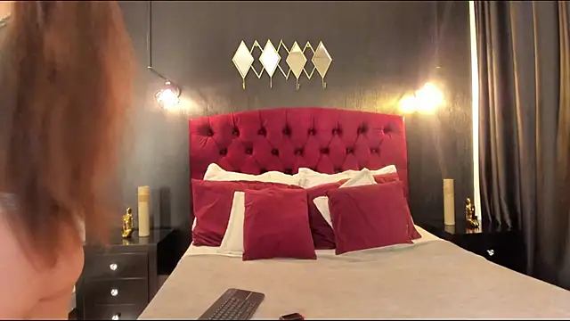 Widny Beaumont online show from 10.16.25