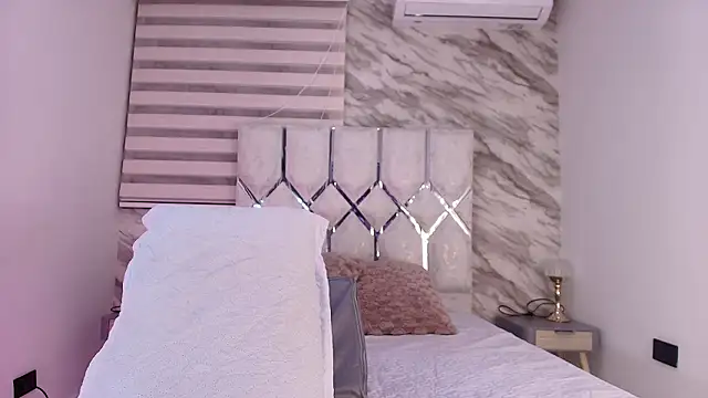 cataleya ebony  online show from 02.17.26