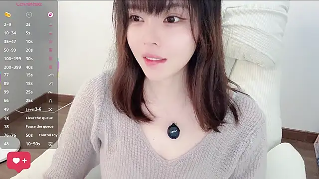 Snapshot of yara_hot1 chatting on 06.14.26 yara hot1 online show from 06.14.26