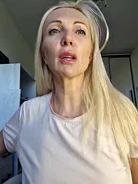 Monna online show from 10.04.25