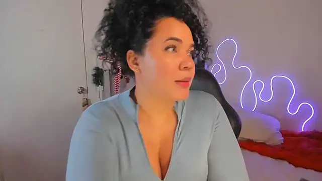 kristal benet online show from 12.16.24