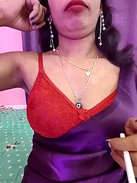 Snapshot of priya_26 chatting on 09.17.25 priya 26 online show from 09.17.25