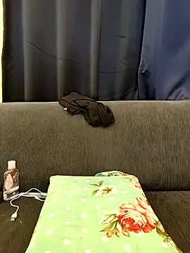 Snapshot of priya_26 chatting on 10.07.25 priya 26 online show from 10.07.25