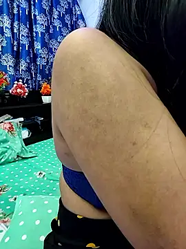 Snapshot of priya_26 chatting on 01.08.26 priya 26 online show from 01.08.26