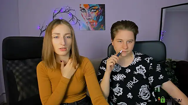 Snapshot of eva_smiith_ chatting on 10.02.25 eva smiith online show from 10.02.25