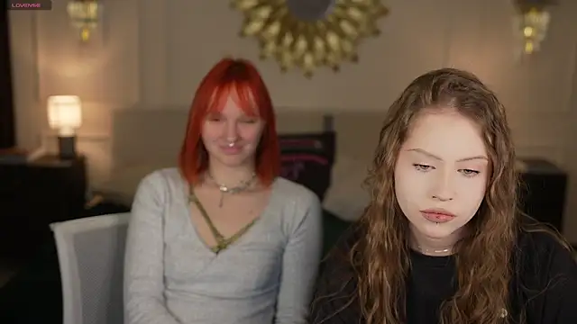 Snapshot of Esmie_Smile chatting on 02.26.26 Esmie Smile online show from 02.26.26